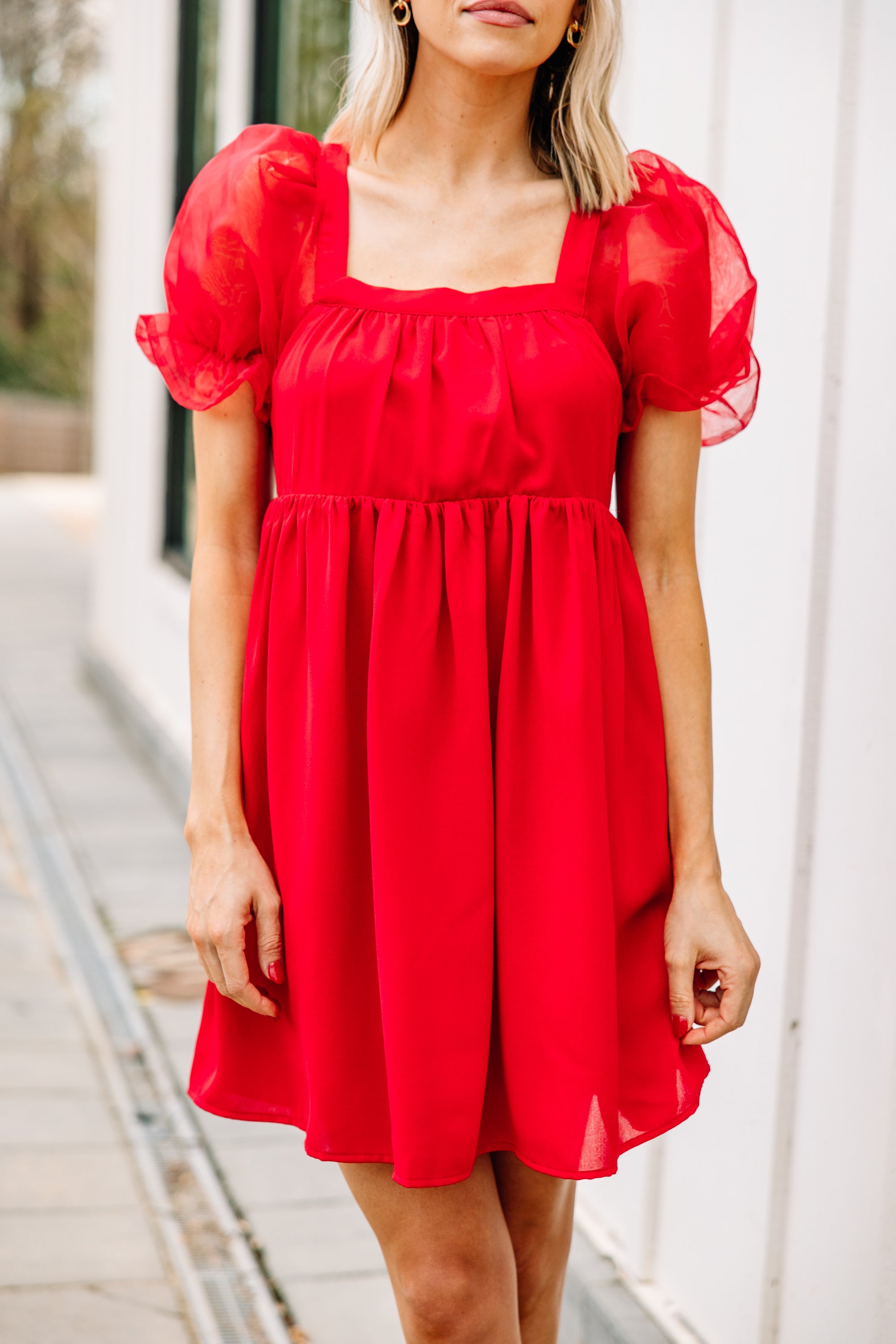 Gorgeous Red Bubble Sleeve Dress - A Cut Above the Rest!