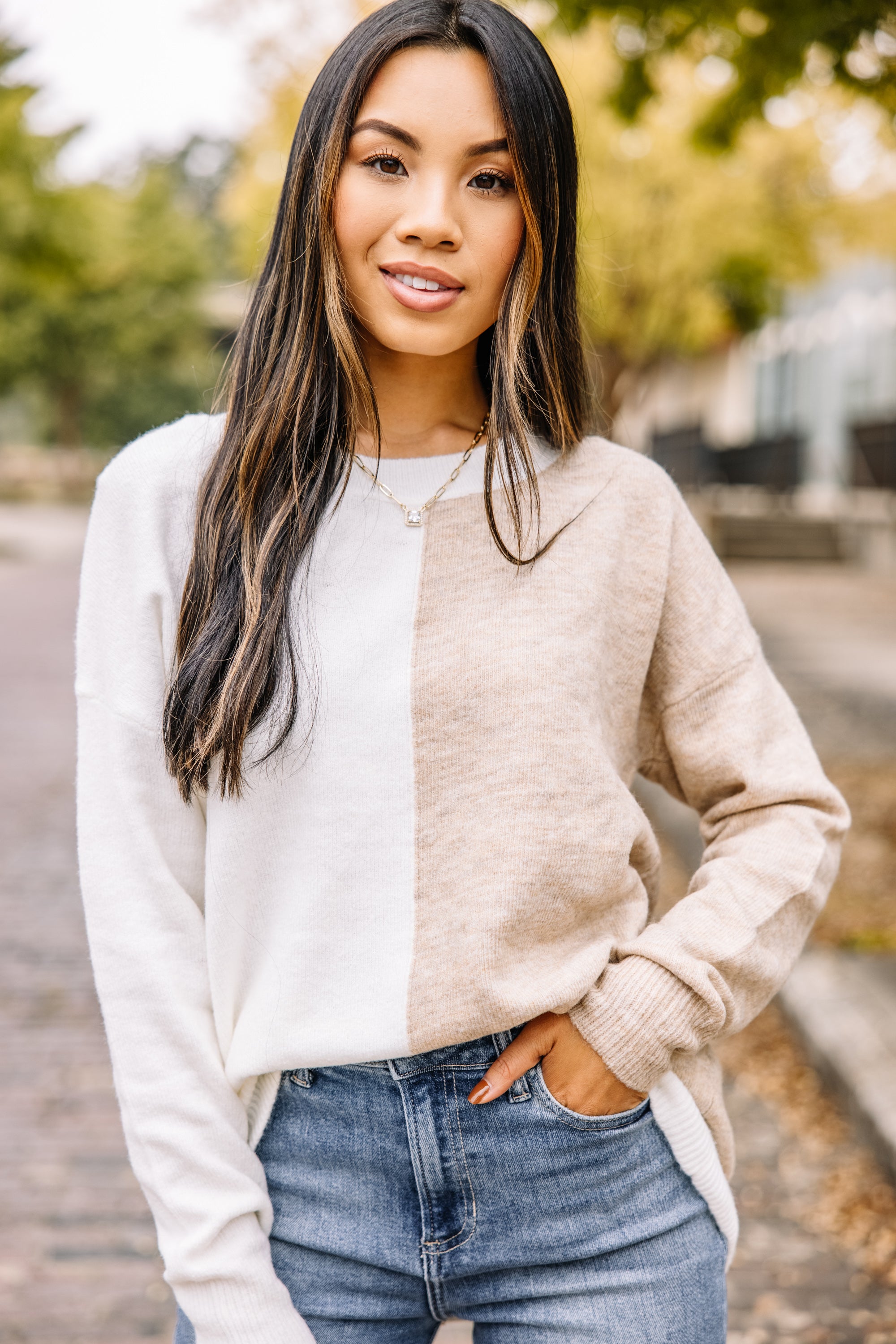 Discover Your Style with the Ivory White Colorblock Sweater