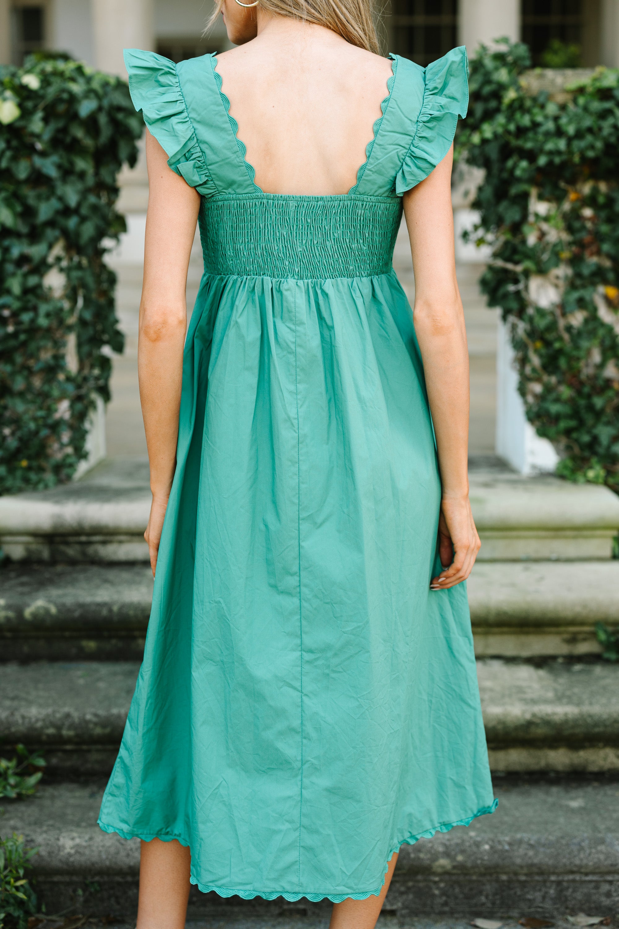 All - In - One Green Ruffled Midi Dress: Be Stylish Every Day!