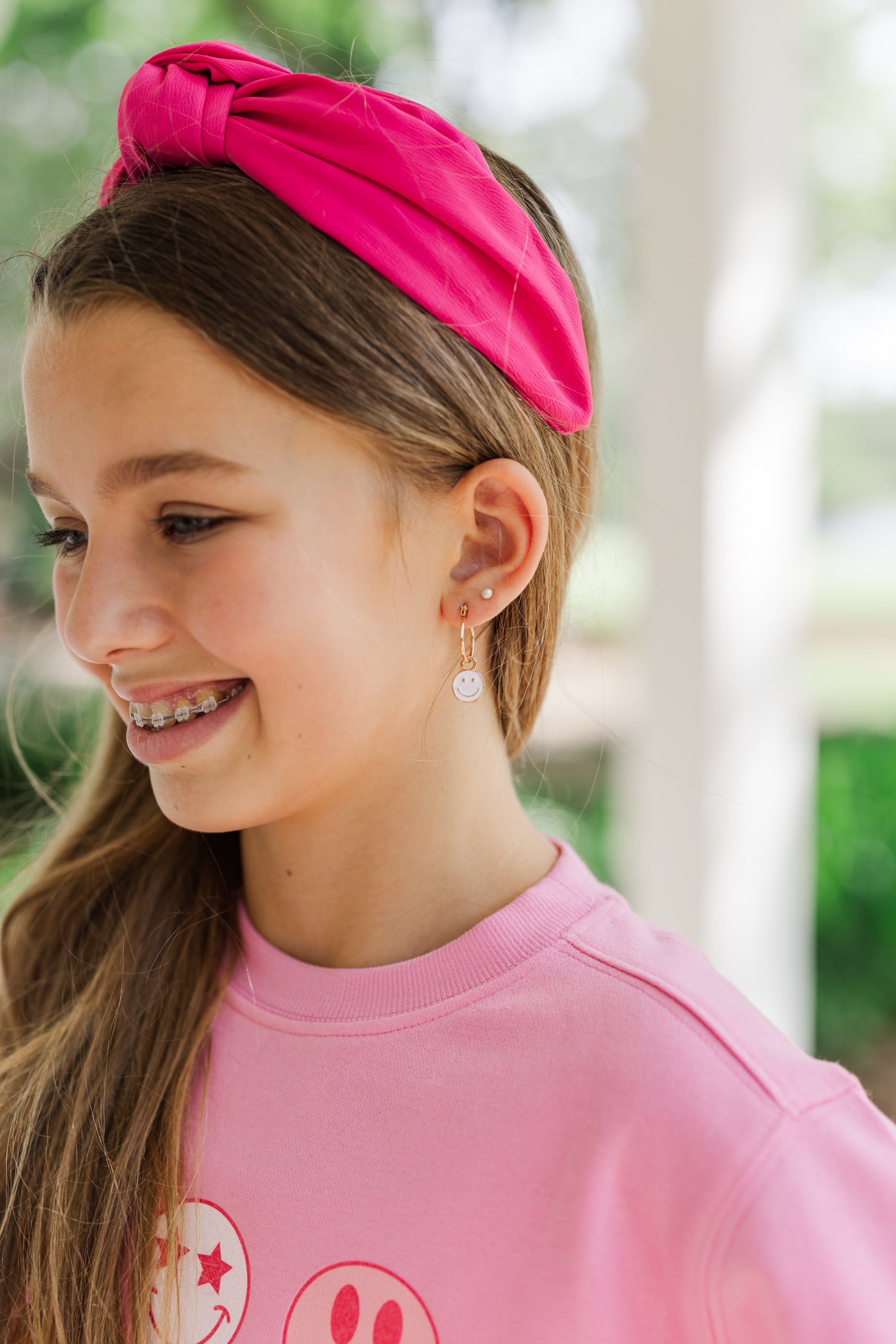 Girls' Delight: Gold Smiley Face Hoop Earrings - A Joyful Accessory!