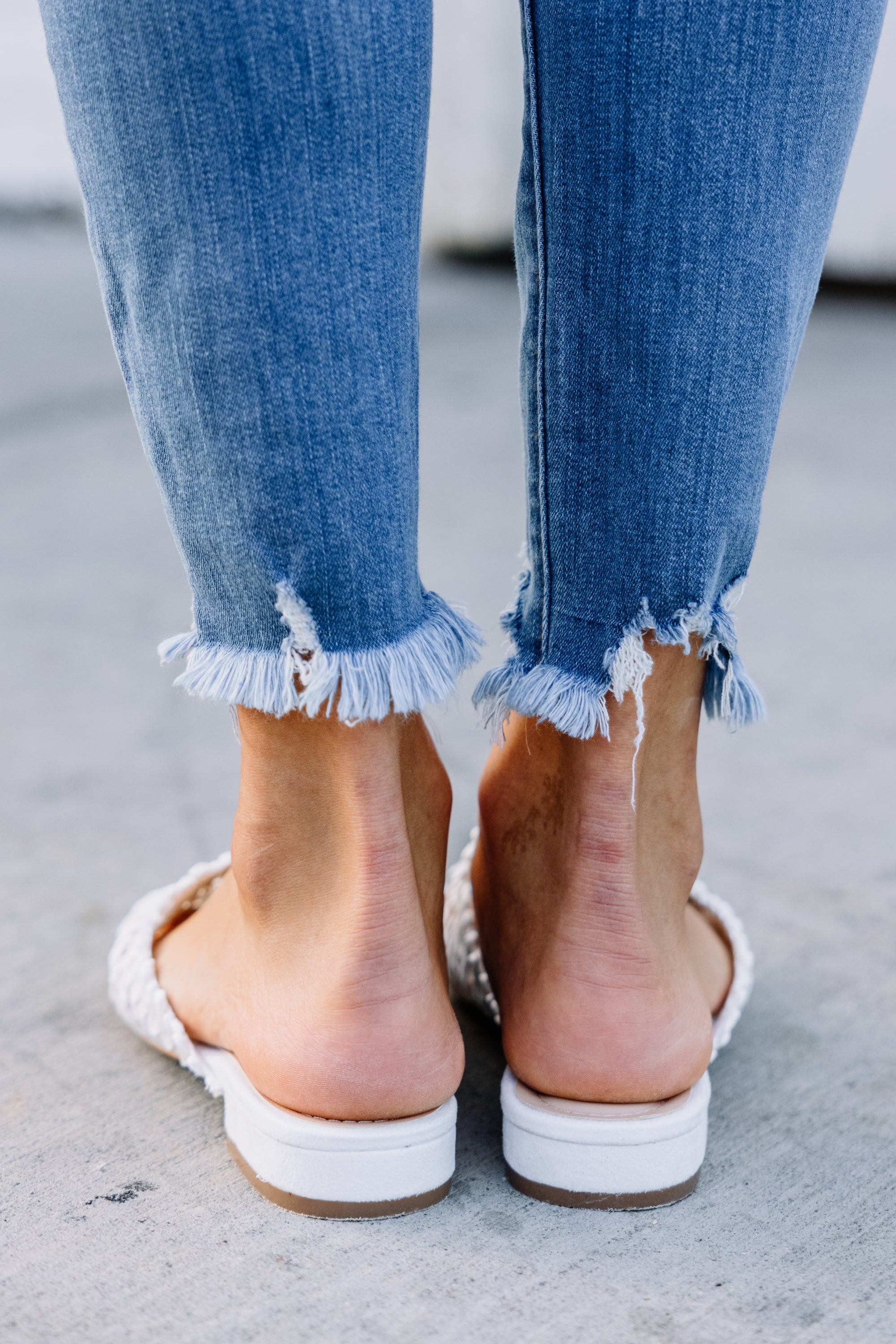 Charming White Mule Flats - Grab Yours Now!