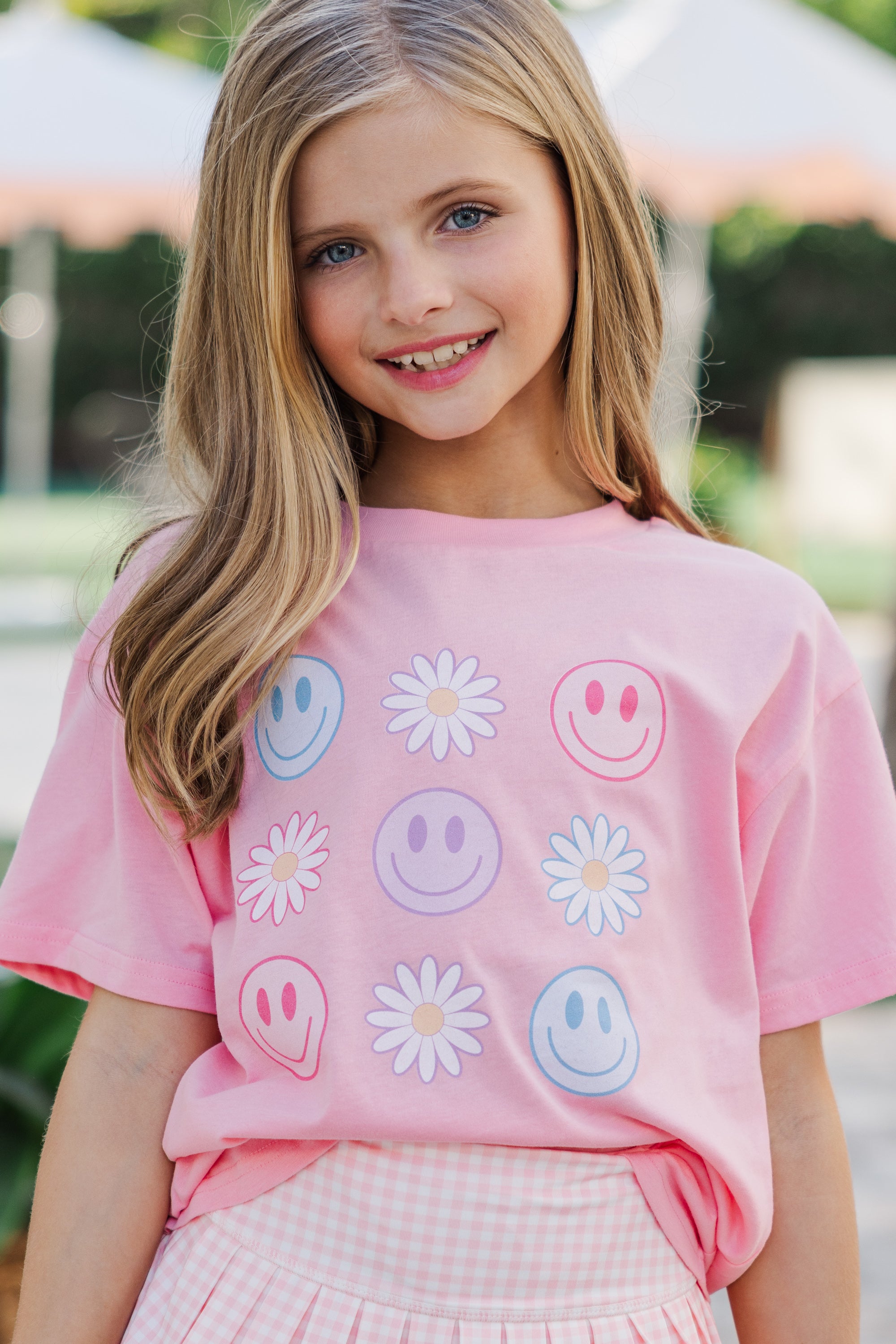 Girls' Springtime Daisies Blush: Irresistible Graphic Tee
