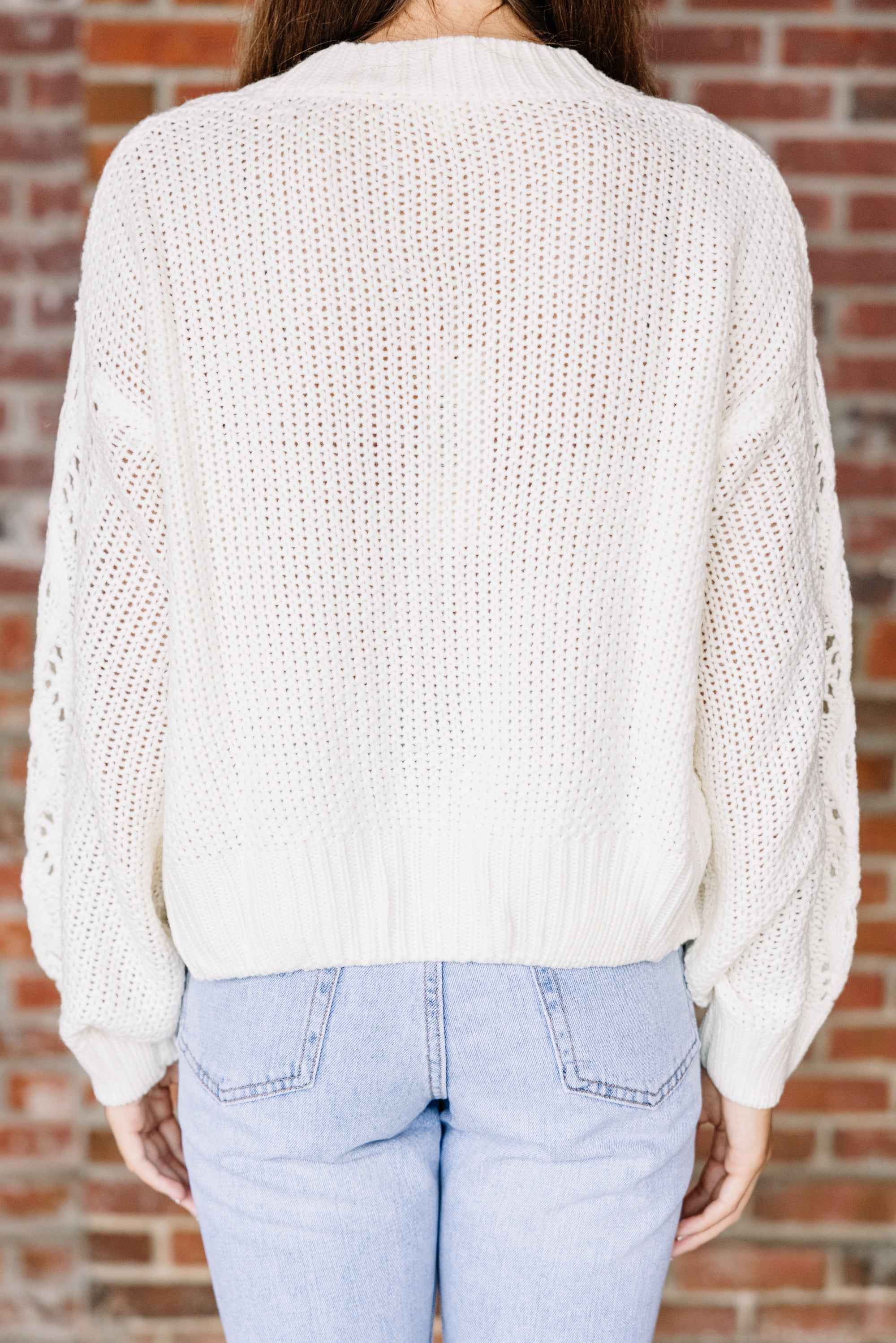 Irresistible Ivory White Cardigan - Your Fall Must-Have!