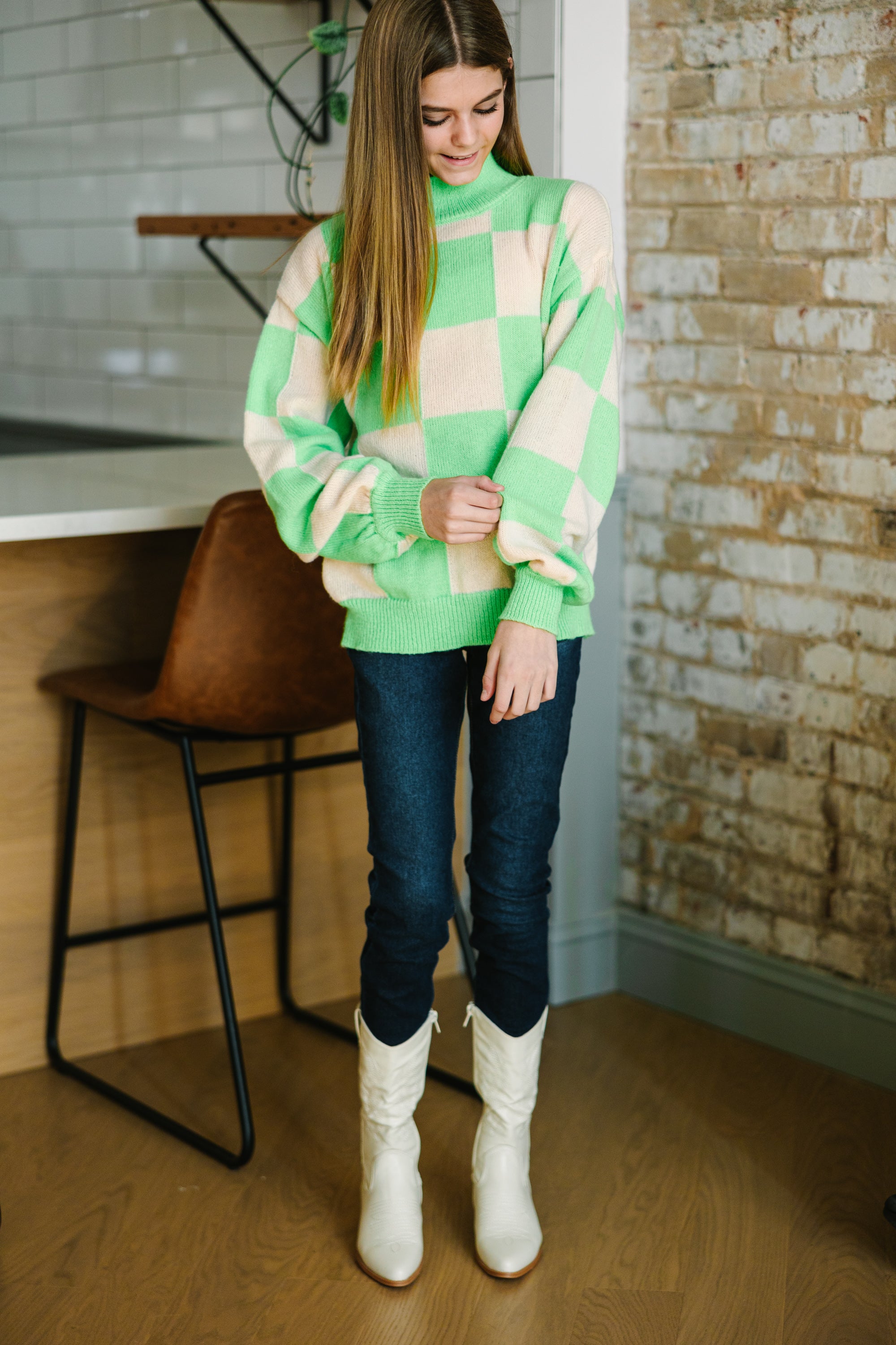 Girls' Trendy Lime Green Checkered Sweater: Be a Style Star!