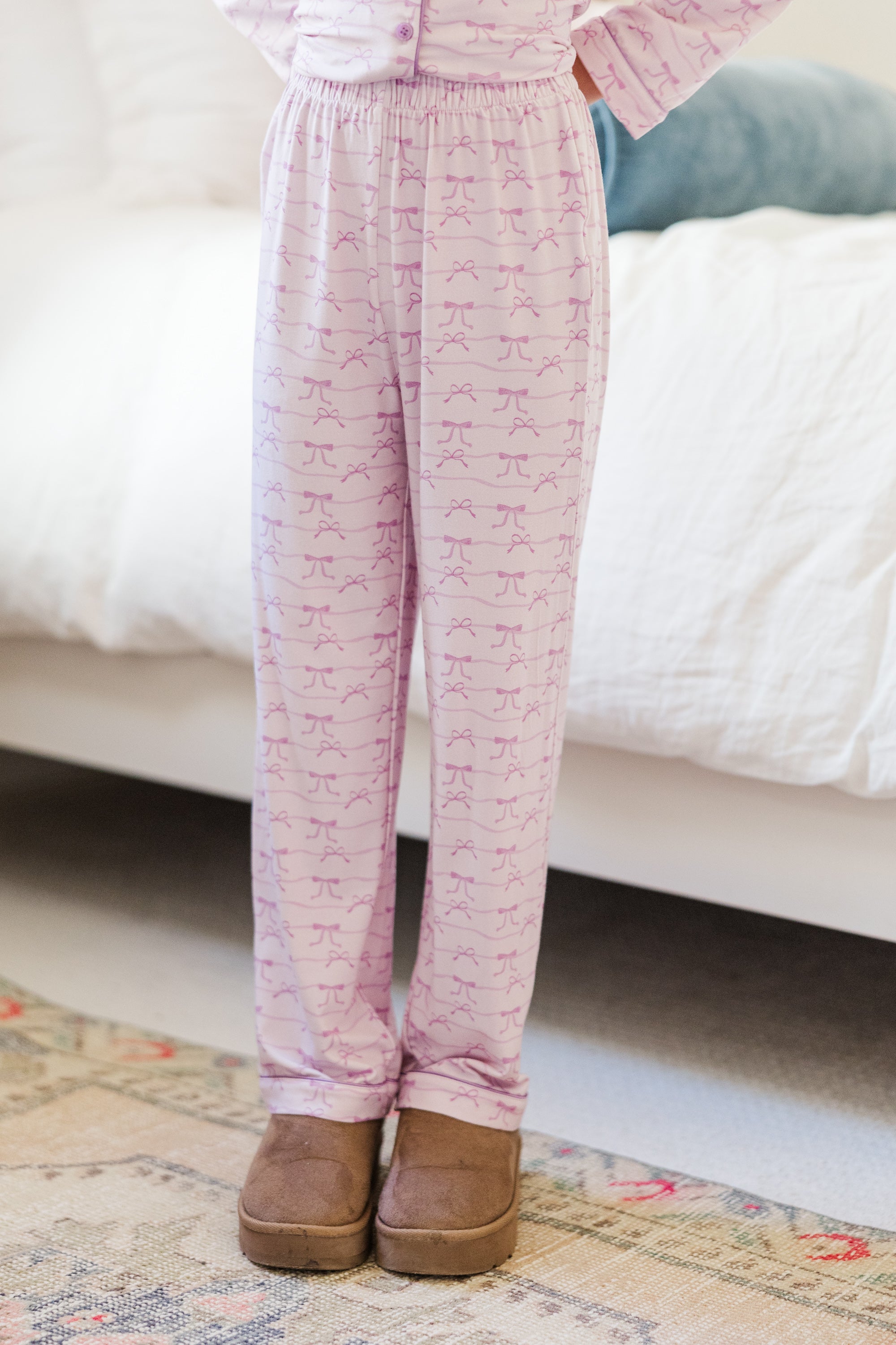 Girls' Colette Lavender Bow Print Bamboo Long-Sleeve Pajama Set: Irresistible Comfort!