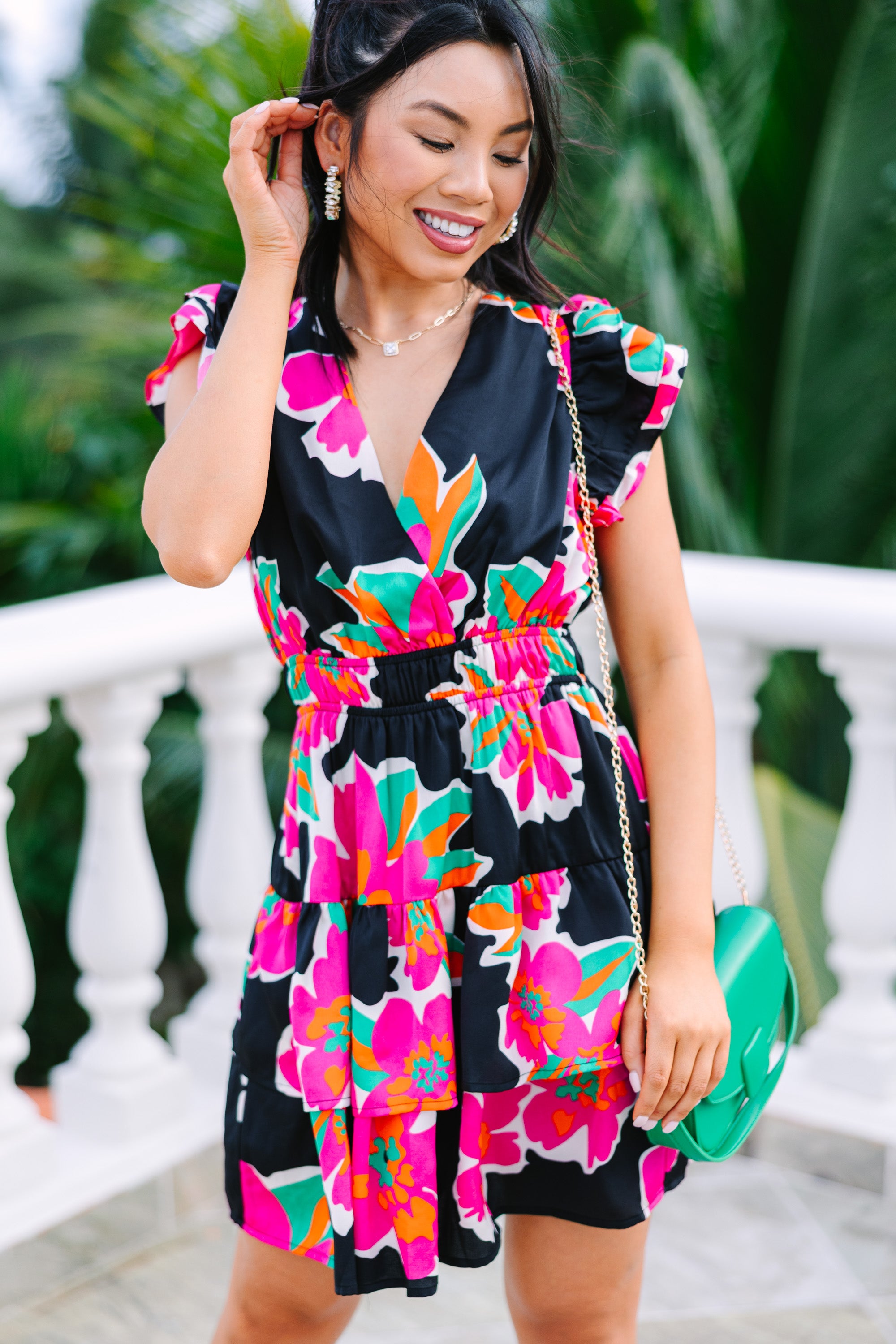 Chic Black Floral Dress: Go Your Own Way!