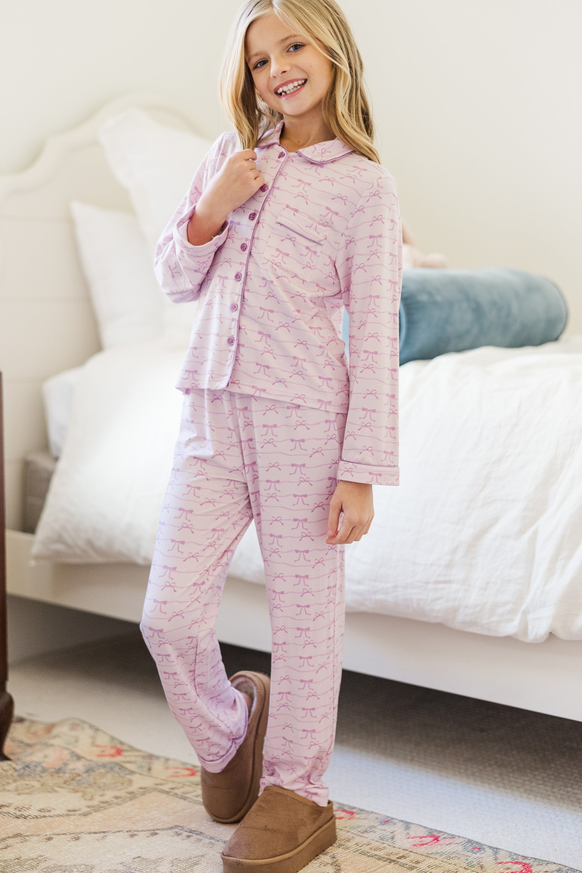 Girls' Colette Lavender Bow Print Bamboo Long-Sleeve Pajama Set: Irresistible Comfort!